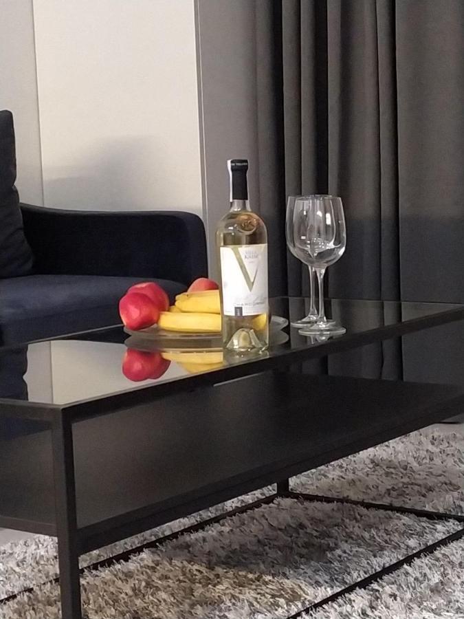 New Modern Apartment Ujgorod Dış mekan fotoğraf